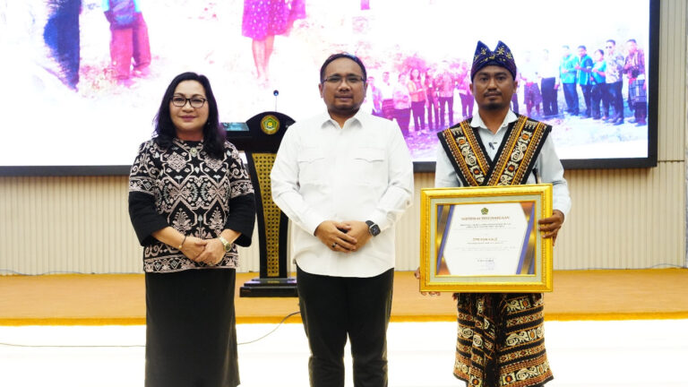 Suku Naju’u Hibah Lahan untuk Bangun Sekolah Kristen di Pelosok NTT