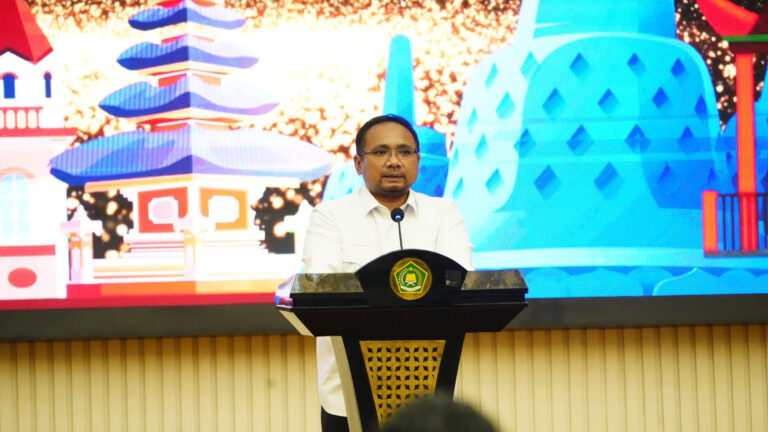Menag Minta Para Dirjen Turun Tangan Atasi Hambatan Pendirian Rumah Ibadah