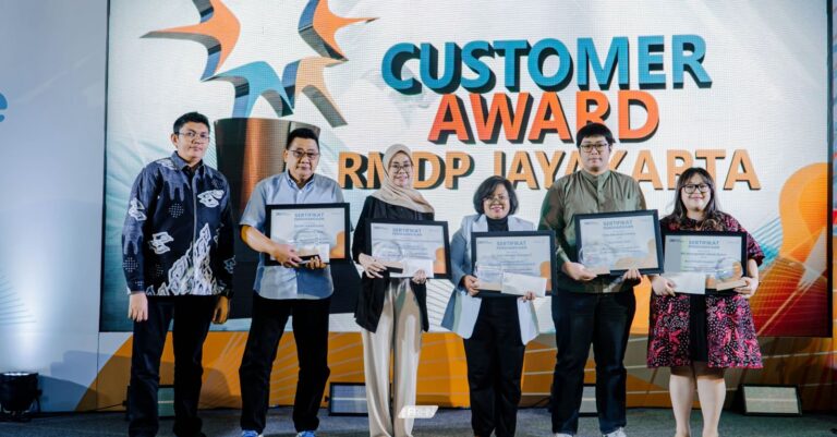 Jasa Marga Raih Penghargaan Best Corporate in Employee Health Investment 2023 dari Bio Farma