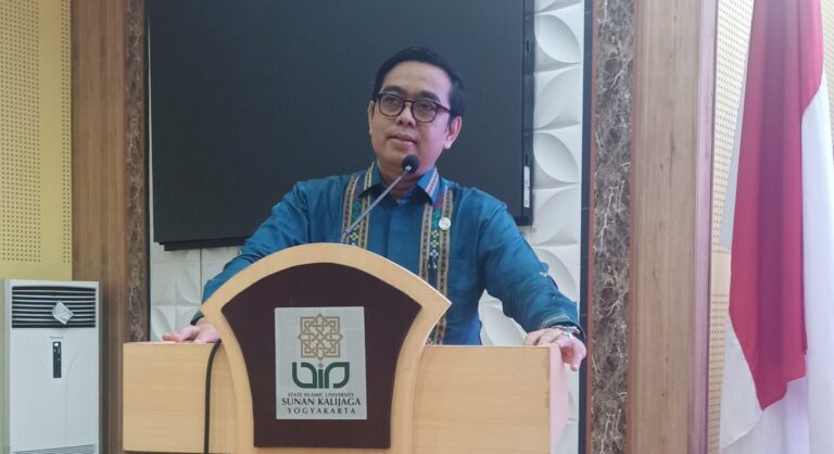 Guru Besar UIN Jakarta Sebut Sarjana Hukum PTKI Kompeten dan Kompetitif