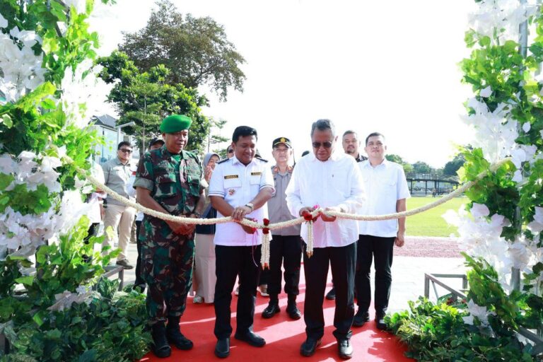 Diresmikan Wali Kota Benyamin, Pembangunan Alun-Alun Pondok Aren Diapresiasi Warga