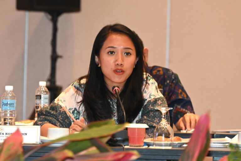 Pinjol Ilegal Masih Marak, Moratorium Terus Berlanjut