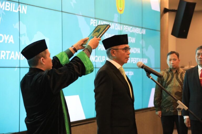 Mentan Amran Lantik Polisi Bintang Dua Sebagai Irjen Kementan, Ini Tugas Yang Harus Dijalankan