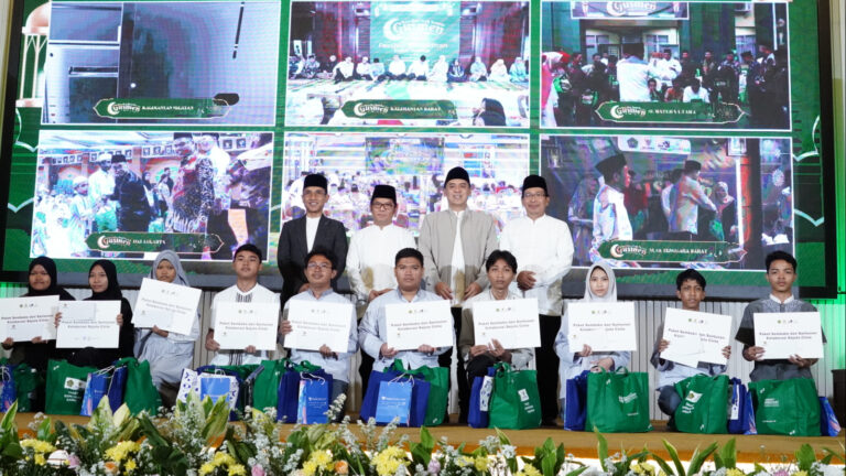 Kolaborasi Sejuta Cinta, Kemenag Salurkan 1,5 Juta Paket Bantuan Ramadan