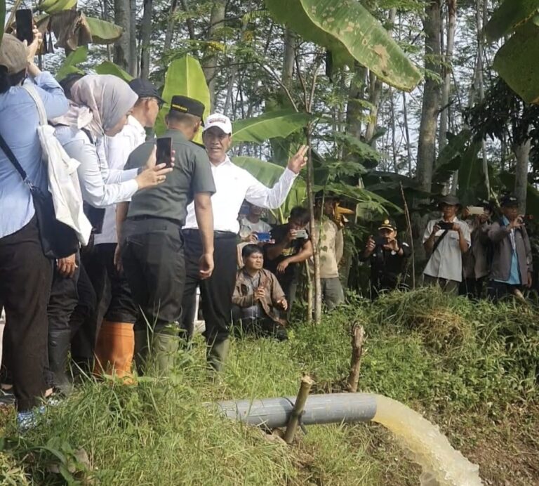 Bantu Petani, Mentan Amran Gencarkan Pompanisasi untuk Meningkatkan Produksi Ditengah El Nino
