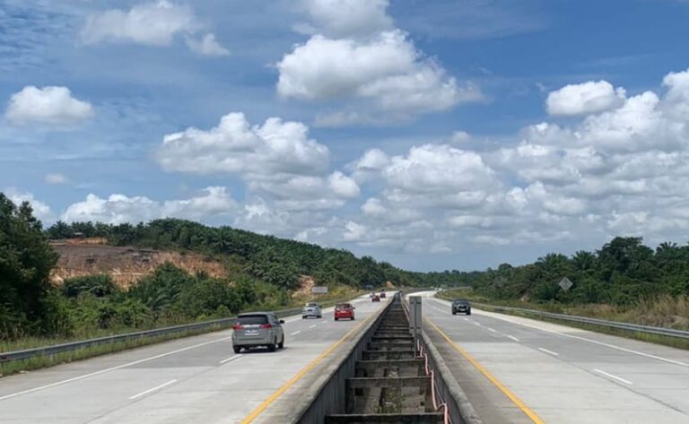 Ruas Tol Balikpapan-Samarinda dan Medan-Kualanamu-Tebing Tinggi Catat Kenaikan Volume Signifikan pada H+1 Idulfitri 1445 Hijriah