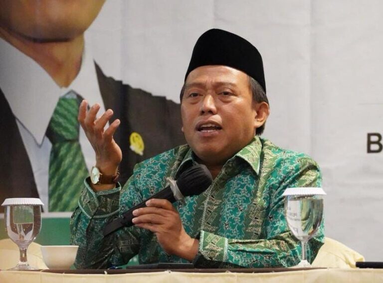 Ramai Soal Grup Facebook Fantasi Sedarah, Kemenag Tegas Larangan Mutlak!