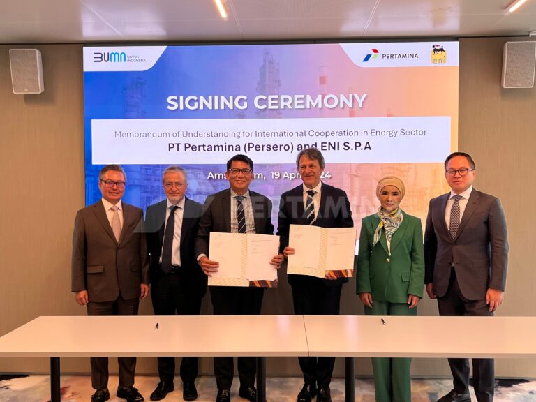 Perkuat Ketahanan Energi Nasional, Pertamina – ENI Tandatangani MOU Kerja Sama Pengelolaan Hulu Migas