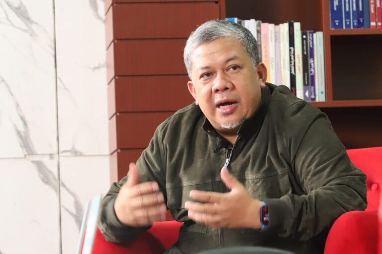 Fahri Hamzah Ajak Semua Pihak Bersatu Menatap Masa Depan, Bersama Prabowo-Gibran