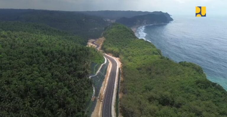 Potret Jalan Pansela Jawa, Jalur Wisata dan Alternatif Mudik Lebaran 2024