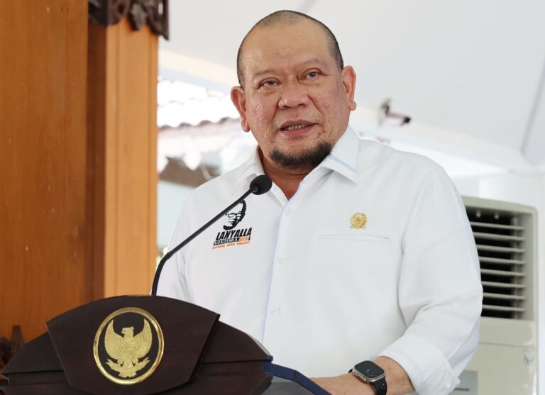 Harga Minyak di atas Asumsi Makro APBN, Ketua DPD RI Minta Pemerintah Tak Tempuh Kenaikan BBM Subsidi