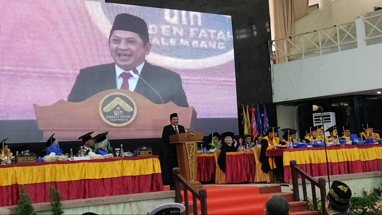 Sekjen Kemenag Minta Guru Besar PTKN Jadi Teladan dalam Ilmu, Laku, dan Inovasi