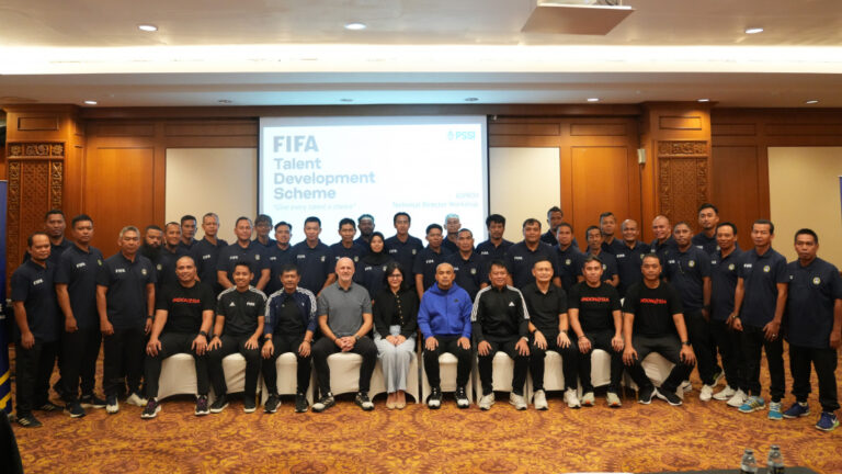 33 Direktur Teknik Asprov PSSI Mengikuti Workshop dari FIFA di Jakarta