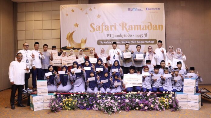 Gelar Safari Ramadan, Jamkrindo Lakukan Kegiatan Sosial Di Purwakarta ...