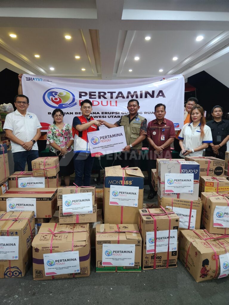 Pertamina Salurkan Bantuan untuk Korban Terdampak Letusan Gunung Ruang
