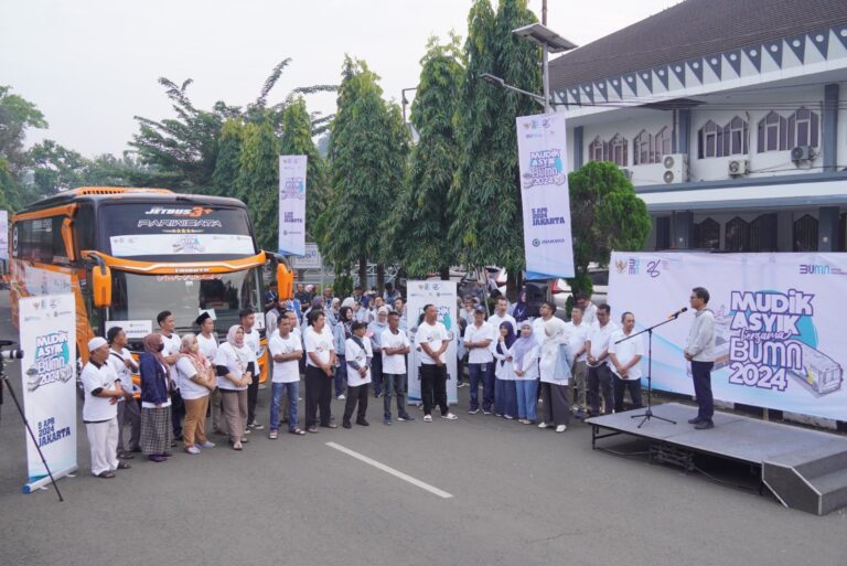 Jasa Marga Antarkan 1.226 Orang Pemudik Ke Kampung Halaman Melalui Program Mudik Asyik Bersama BUMN 2024