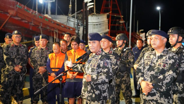KKP Tangkap 3 Kapal Asing di Laut Natuna dan Selat Malaka