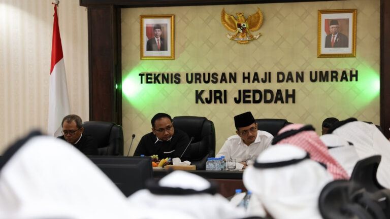 Menag Bertemu Masyariq, Bahas Layanan Arafah, Muzdalifah, dan Mina