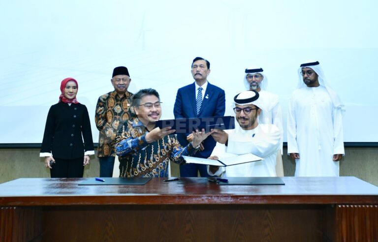 Pertamina NRE dan Masdar Teken Kerja Sama Energi Terbarukan di Indonesia dan Internasional