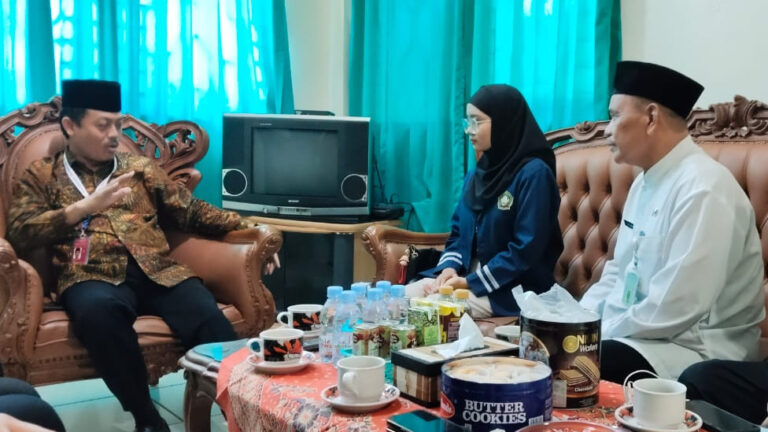 Perjuangan Sayla Dapatkan Beasiswa Kuliah di Hongkong, Menggapai Asa dari Keterbatasan