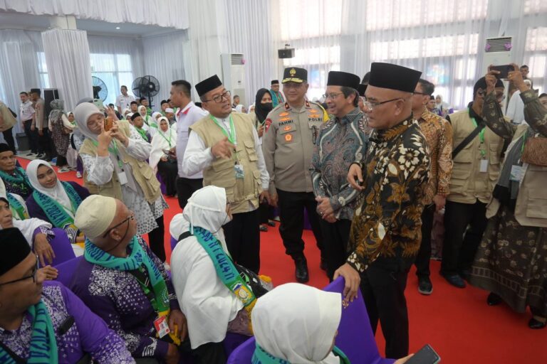 DPR Terus Perjuangkan Tambahan Kuota Haji