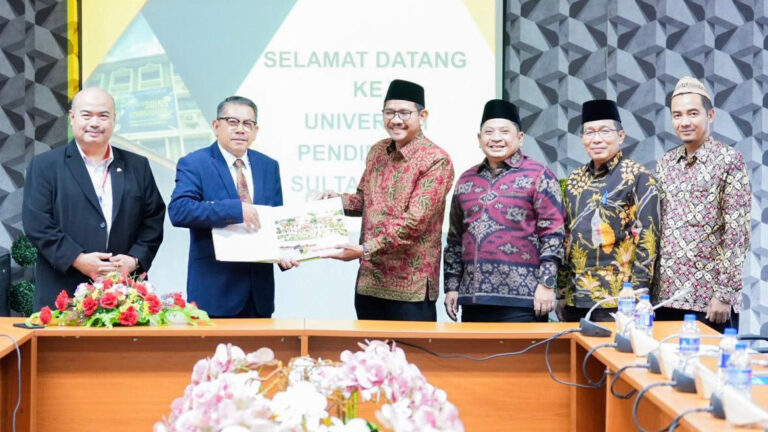 Kemenag Beri Beasiswa Double Degree Mahasantri Ma’had Aly Kuliah di Malaysia