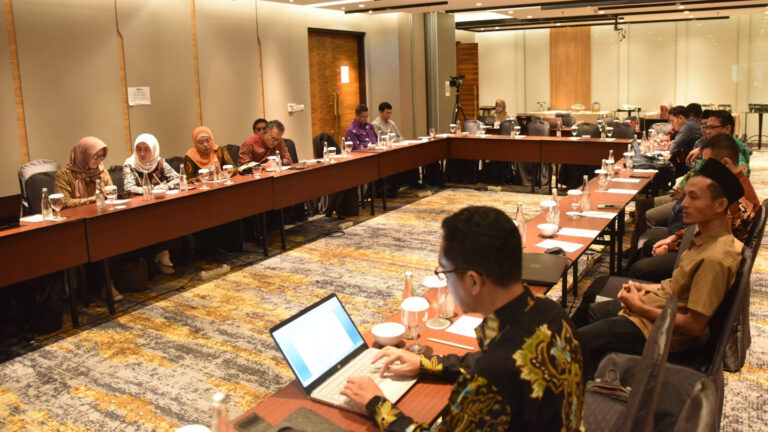 Kemenag Minta Guru Hadirkan Kembali Spirit Pesantren dan Masjid di Madrasah