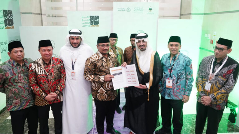 Menag: Indonesia Dapat Kuota 221 Ribu di Haji 2025