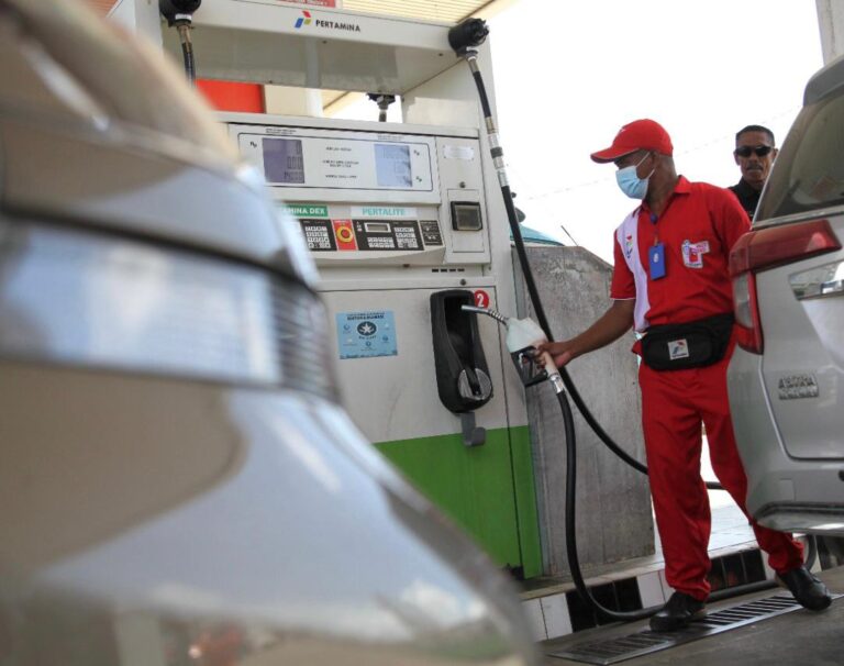 Pemerintah Pastikan Pertalite dan Solar Tidak Naik pada Juli 2024