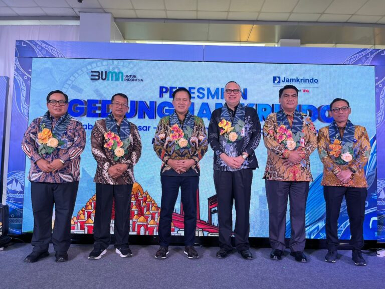Perkuat Pelayanan, Jamkrindo Resmikan Tiga Gedung Kantor Baru