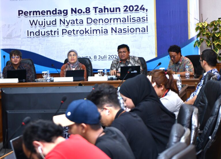 Kepastian Hukum Jadi Keniscayaan Dongrak Kinerja Industri Petrokimia