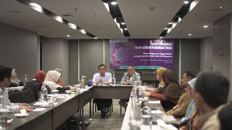 BPJPH dan 28 Perguruan Tinggi Bahas Pengembangan Riset dan Prodi Halal