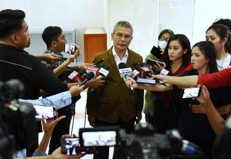 DPR Pertanyakan Penyebab Citra KPK Turun