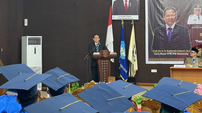 Peringatan Dies Natalis ke 8 dan Wisuda IV ITP2I, Prof Rokhmin Dahuri Bongkar Kunci Sukses Pembangunan Sebuah Bangsa