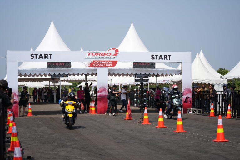 Pertamax Turbo Drag Fest 2024 Jadi Ajang Pembuktian Performa Pertamax Turbo