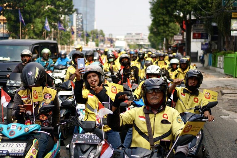 Peringati HUT ke 79 RI, Maxim Lakukan Bersih-Bersih Lingkungan dan Kumpulkan Satu Ton Sampah di Seluruh Indonesia