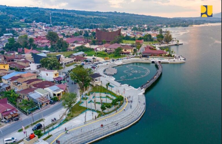 Kementerian PUPR Hadirkan Pariwisata Kelas Dunia di Danau Toba