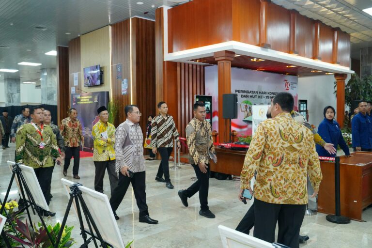 Irjen TNI Hadiri Peringatan Hari Konstitusi MPR di Kompleks Parlemen Jakarta