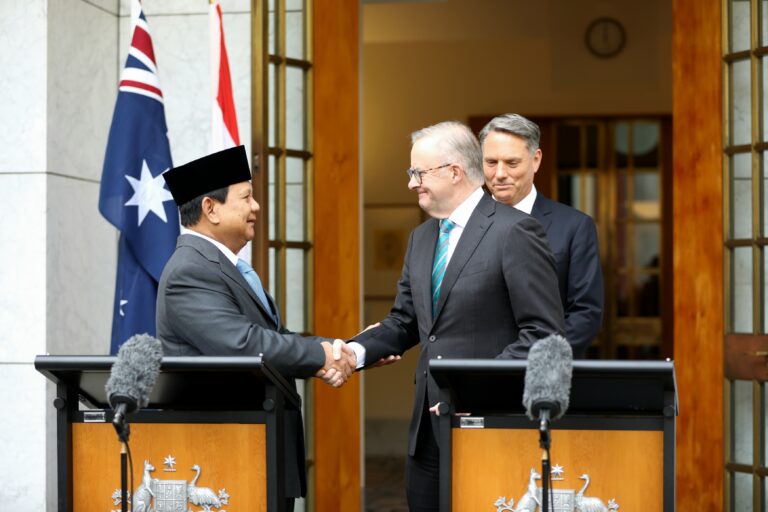 Prabowo Temui Menhan dan PM Australia di Canberra