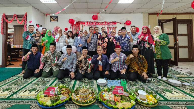 Syukuri HUT Ke 79 RI, PKUB Gelar Tumpengan di Kantor Thamrin
