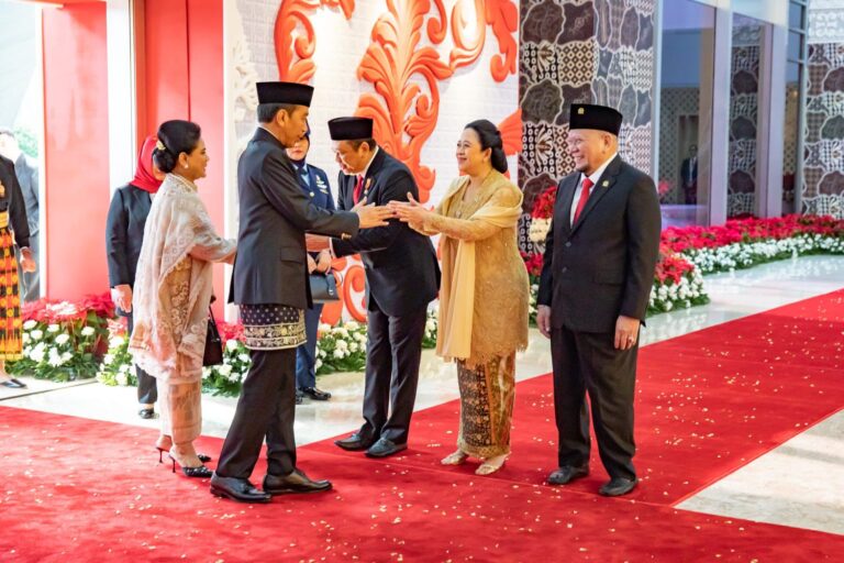 Pimpin Sidang Bersama, Ketua DPR Singgung Pemilu 2024 Harus Jadi Autokritik