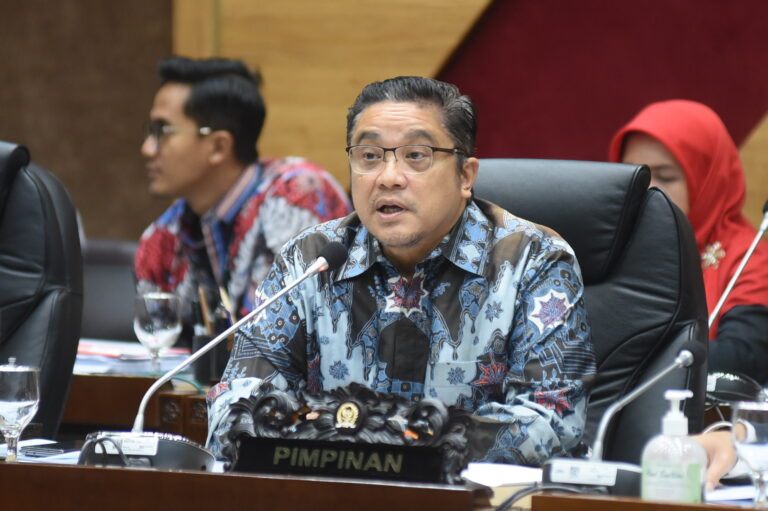 Komisi X DPR Soroti Anggaran Rp 111 Triliun Tak Terserap Saat Layanan Pendidikan di RI Masih Minim