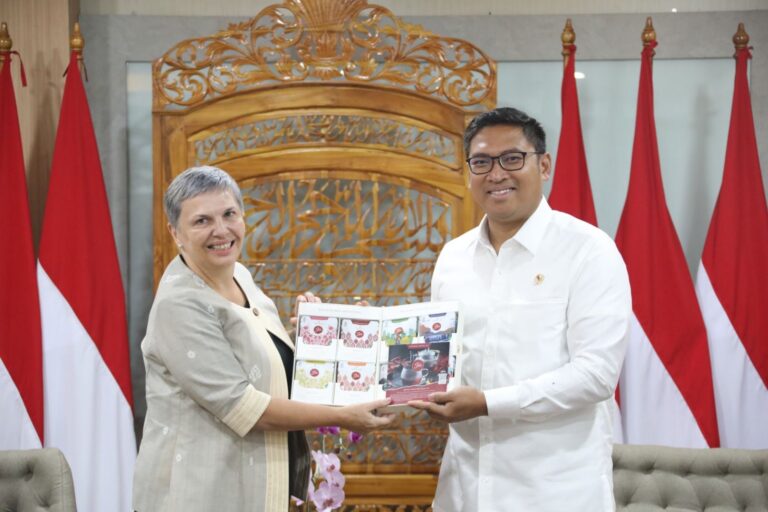 Di Depan Wamentan, Australia Komitmen Dukung Program Pertanian Indonesia