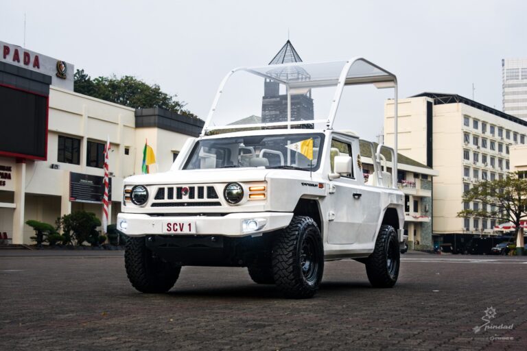 Maung MV3 Pope Mobile Buatan Pindad Dukung Operasional Paus Fransiskus Selama di Indonesia