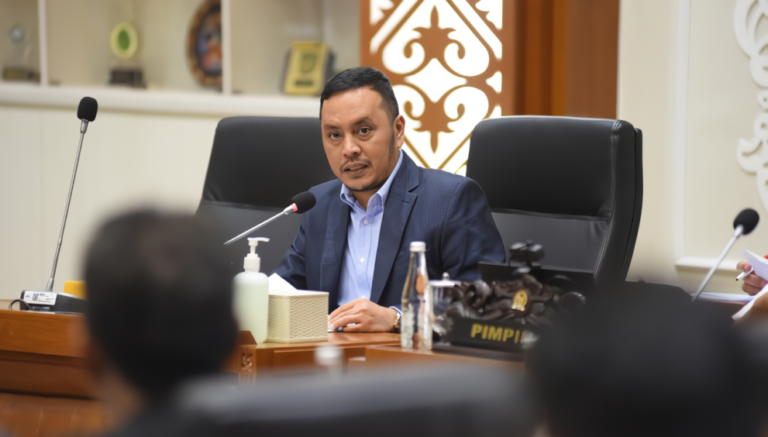Pengetatan Aturan Rokok Berpotensi Timbulkan PHK Massal, DPR: Ancam Hajat Hidup Orang Banyak