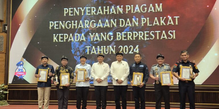 KKP Raih Penghargaan dari Bareskrim Polri Atas Kinerja Penegakan Hukum