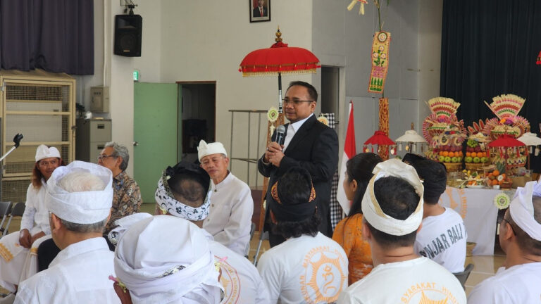 Momen Hari Raya Galungan dan Kuningan Tokyo, Menag Sapa KMHI di Jepang