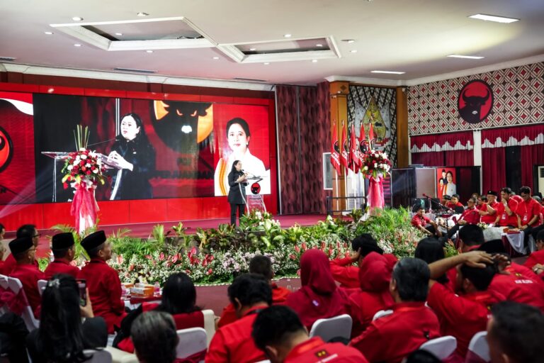 Beri Pengarahan untuk Pilkada Jateng, Puan Tekankan Pentingnya Politik Santun