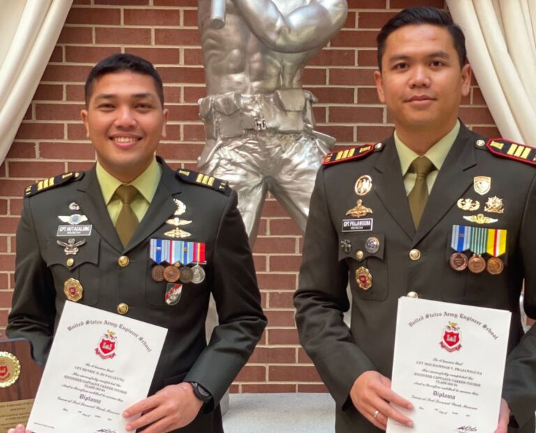 Dua Perwira TNI AD Ukir Prestasi Internasional di Amerika Serikat