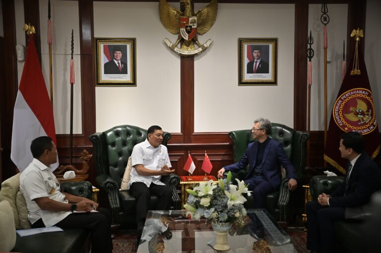 Sjafrie Sjamsoeddin Perkuat Kerjasama Pertahanan dengan China